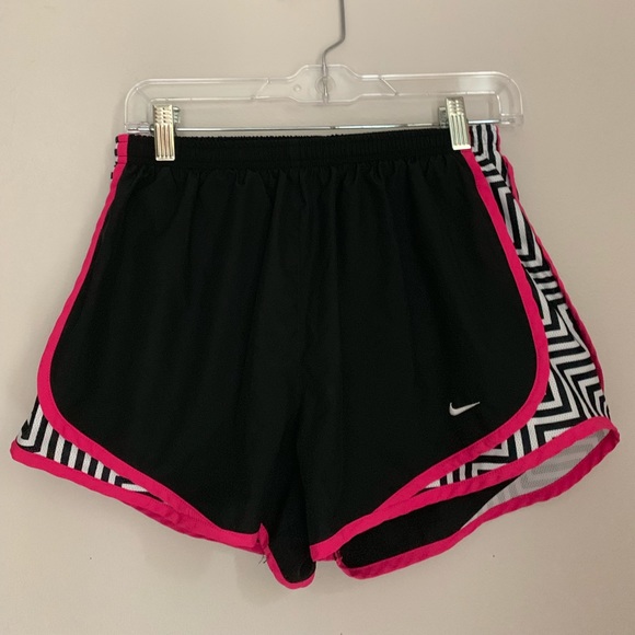 Patterned Nike Shorts - Picture 1 of 2